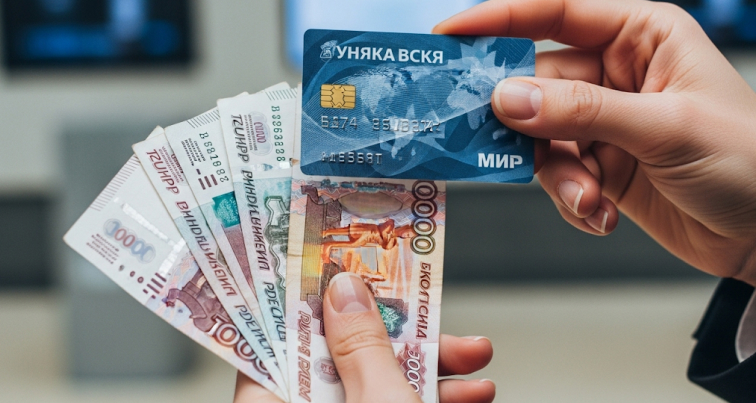 Visa заканчивает работу в России: что делать с твоей картой?
